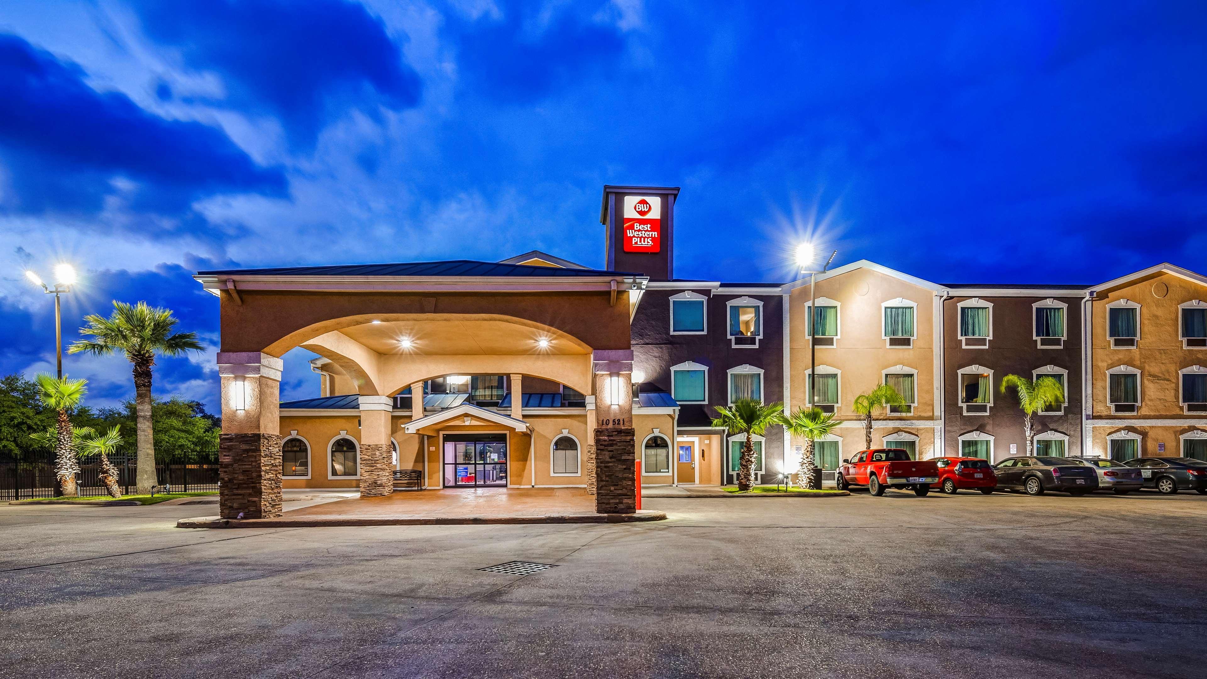 Best Western Plus Heritage Inn Houston Exterior photo